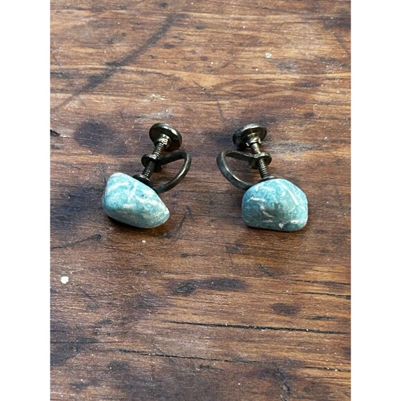 Vintage Turquoise Or Turquoise-like Stone Screw-on Earrings Blue Speckled - Picture 1 of 5